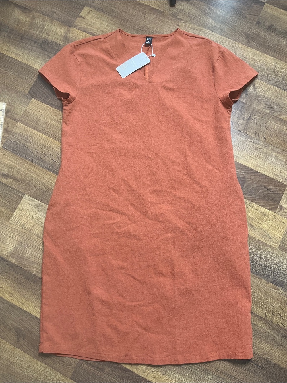 Rust Orange Midi Shift Dress V Neck Pockets NWT Emery Rose Size Large